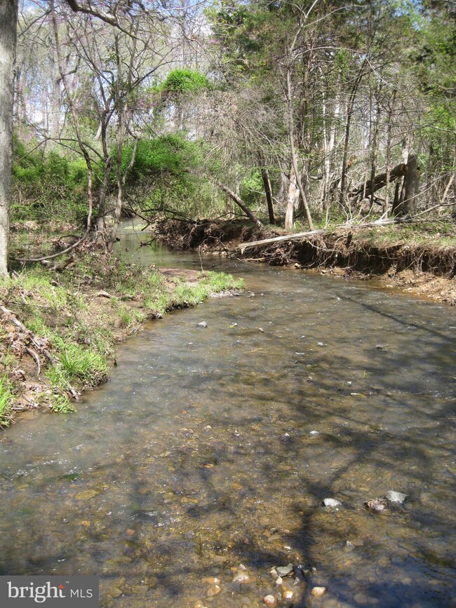 0 Rogues Rd unit VAFQ155488, Warrenton, VA 20187 - photo 6