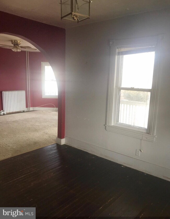 48 W Park Ave, Vineland, NJ 08360 - photo 2