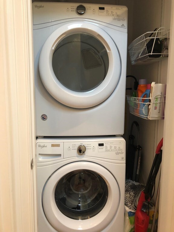 591 E 6th St unit 3, Boston, MA 02127 - photo 6