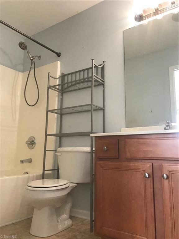 This home boasts of 2 1/2 bathrooms