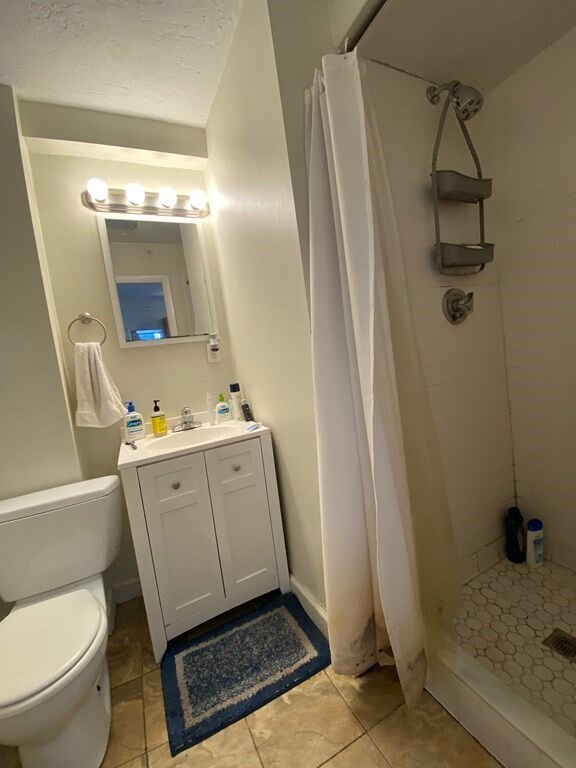 35 N Margin St unit 2, Boston, MA 02113 - photo 6
