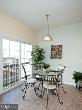 42692 Sandman Terrace, Chantilly, VA 20152 - photo 2