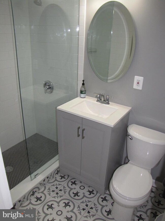 210 Park Terrace Ct SE unit 61, Vienna, VA 22180 - photo 7