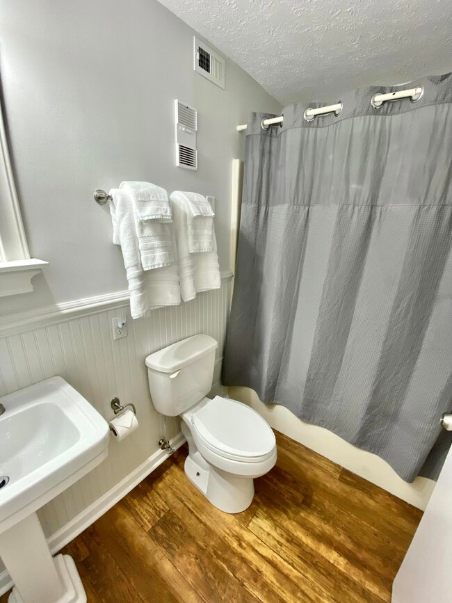 456 Three Ridges, Roseland, VA 22967 - photo 5