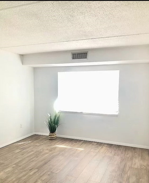 20 Nahant Place unit 109, Lynn, MA 01902 - photo 5