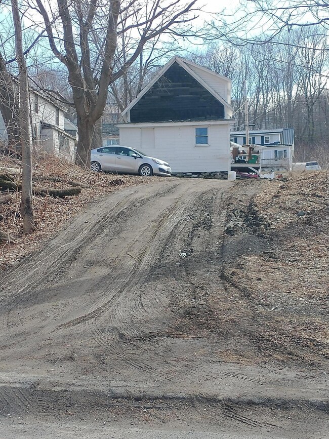 39 Spring St, Dexter, ME 04930 - photo 2