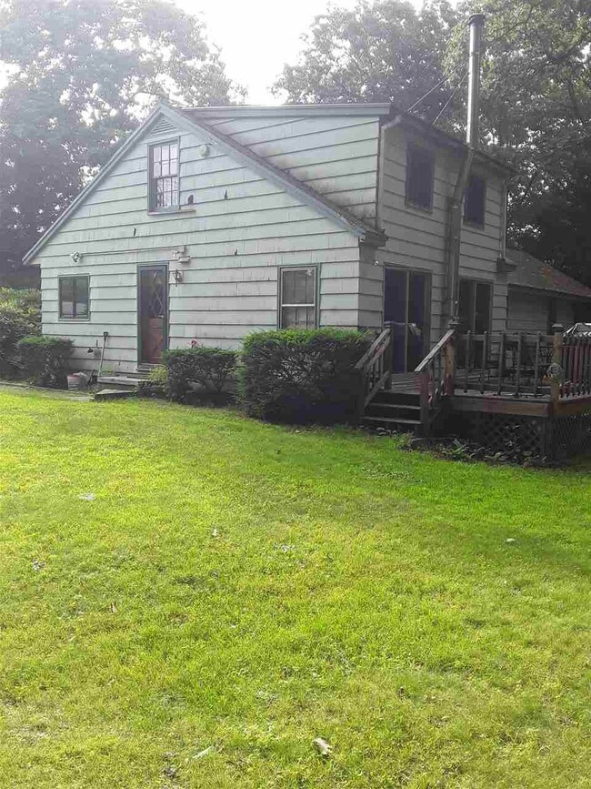 64 Bypass 28, Derry, NH 03038 - photo 2