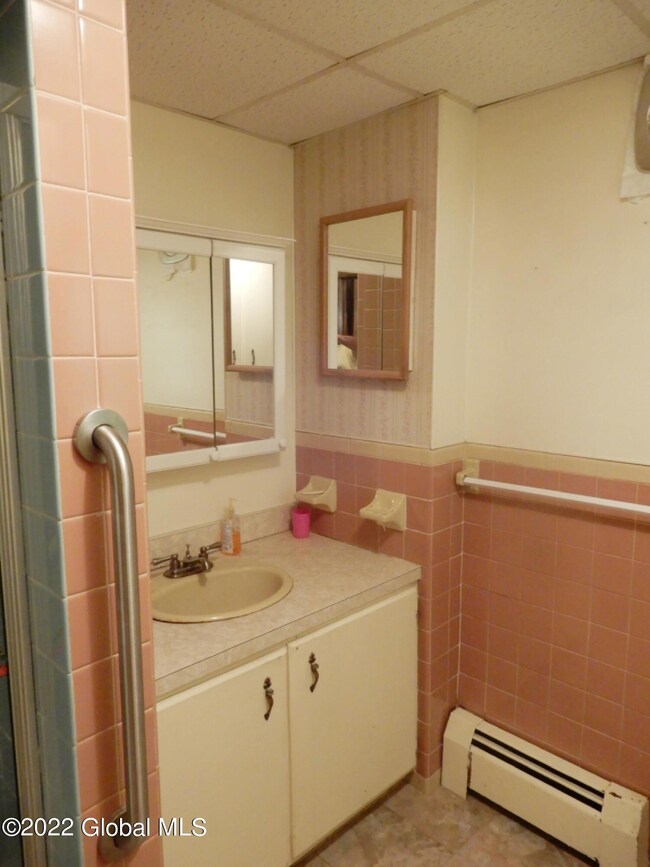 142 2nd Ave, Troy, NY 12180 - photo 6