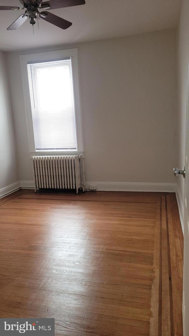 2818 Pelham Ave, Baltimore, MD 21213 - photo 7