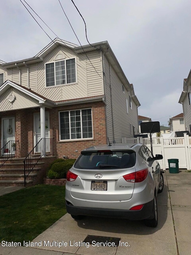 47 Beresford Ave, Staten Island, NY 10314 - photo 2