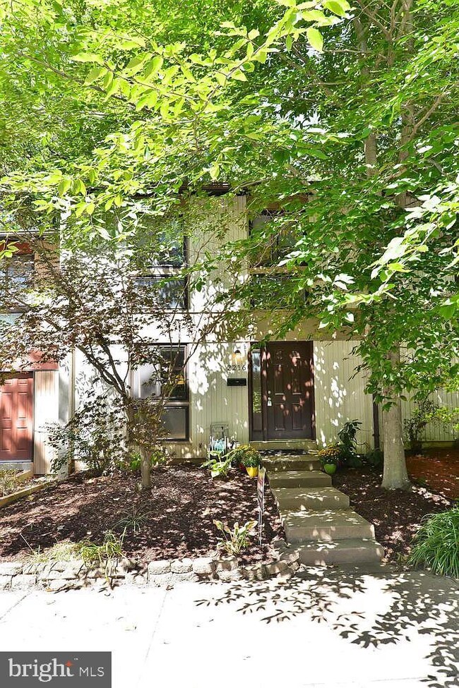 2216 Lofty Heights Place, Reston, VA 20191 - photo 2