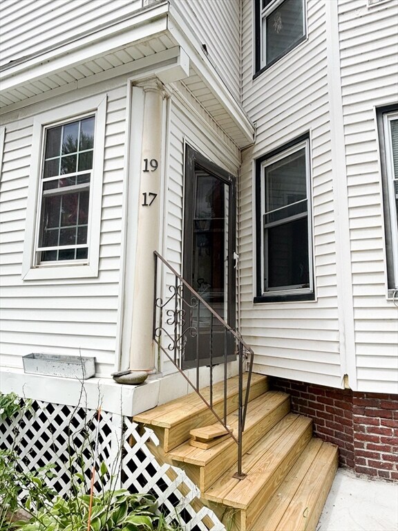 17-19 Dexter St, Haverhill, MA 01830 - photo 4