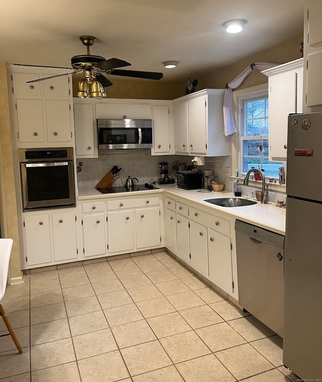 83 Aspen Ledges Rd, Ridgefield, CT 06877 - photo 6