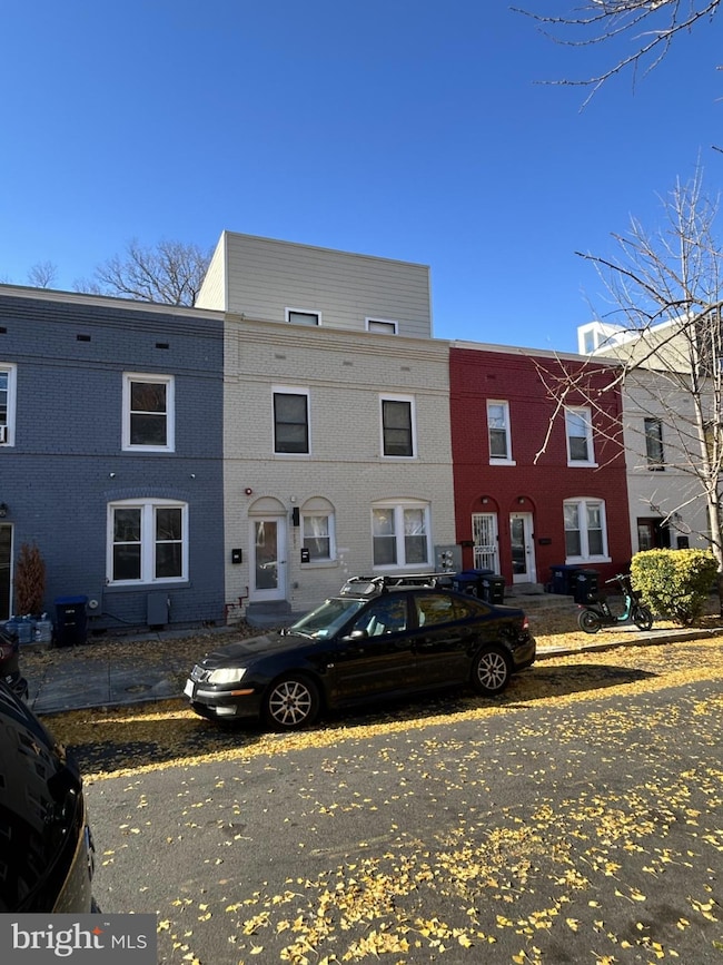 1221 Carrollsburg Place SW, Washington, DC 20024 - photo 3