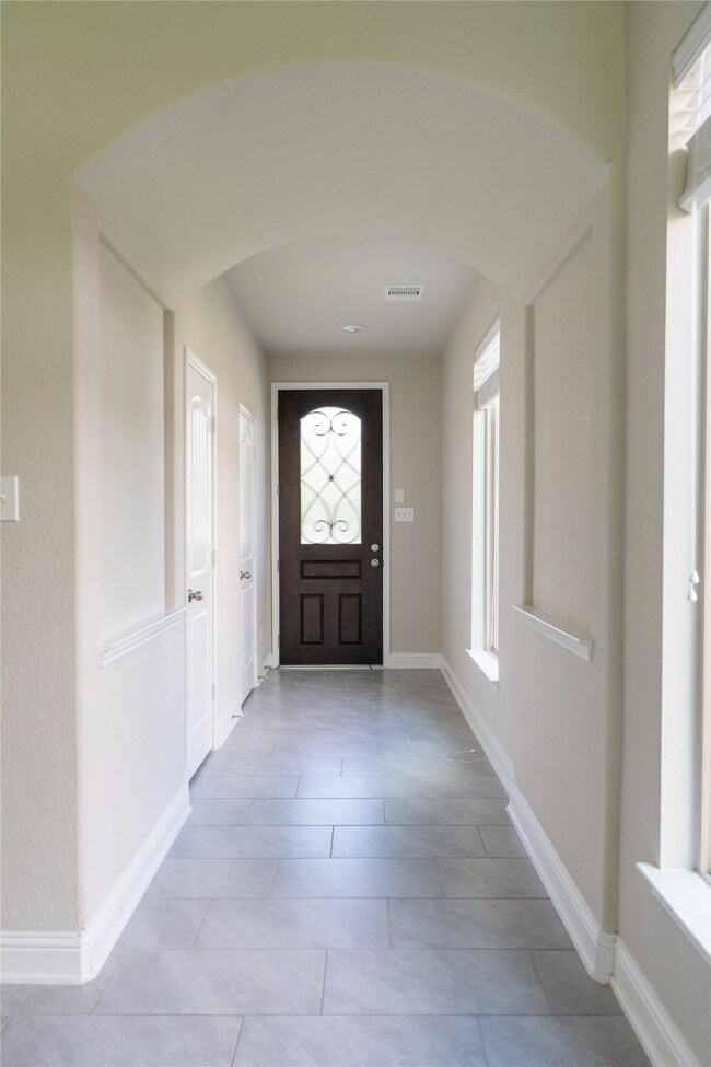 30 Heirloom Garden Place, the Woodlands, TX 77354 - photo 3