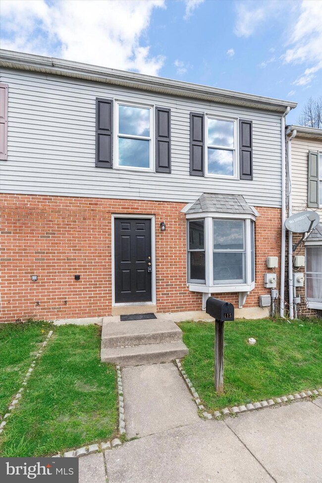 415 Strathaven Ct, Newark, DE 19702 - photo 2