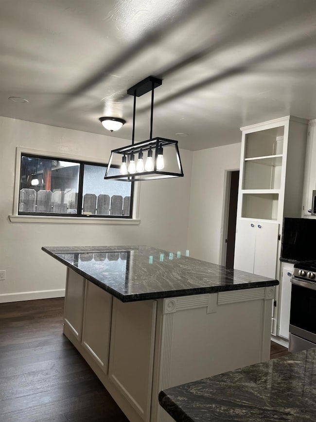 341 Lime Ave, Los Banos, CA 93635 - photo 2