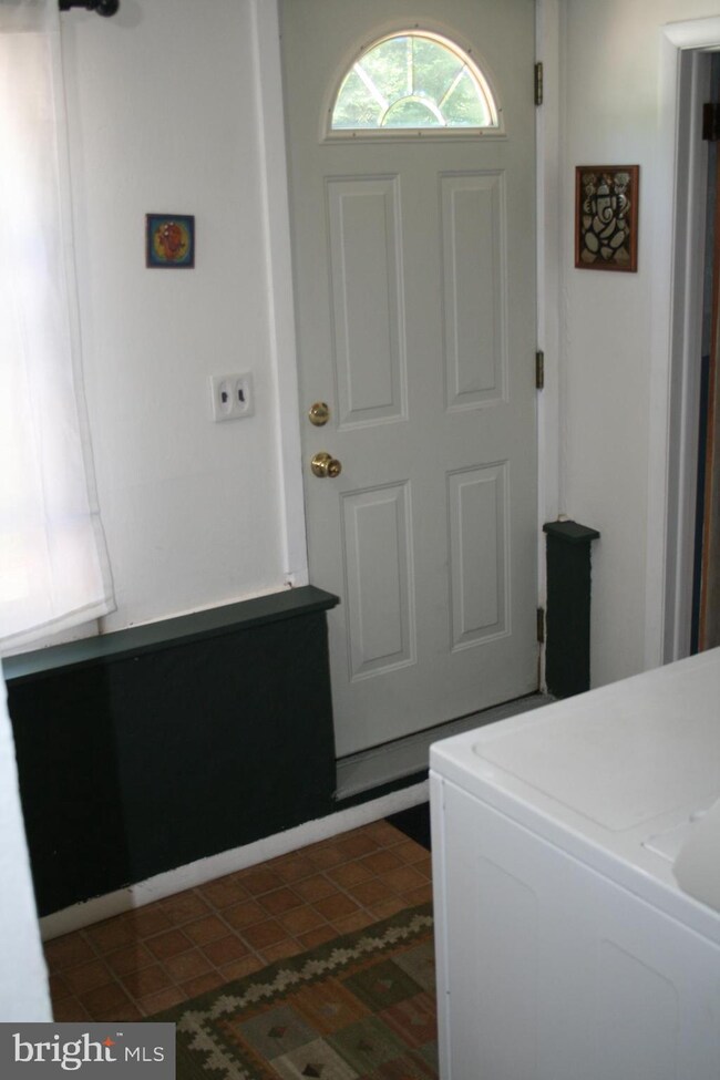 42 Smithfield Ave, Lawrence Township, NJ 08648 - photo 6