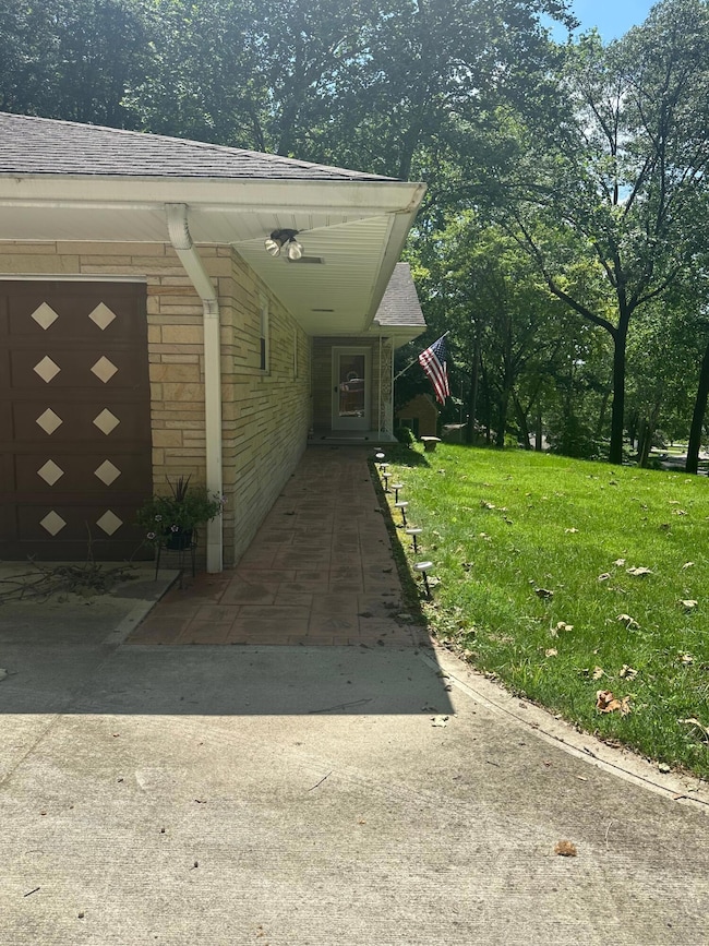 1080 Sycamore Dr, Lancaster, OH 43130 - photo 3