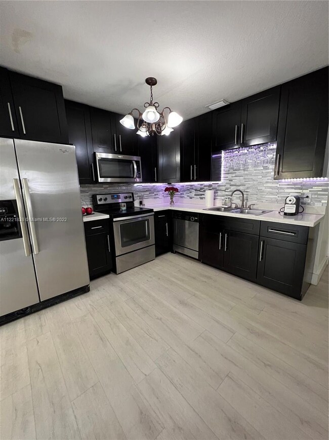 8374 SW 152nd Ave unit 47, Miami, FL 33193 - photo 7