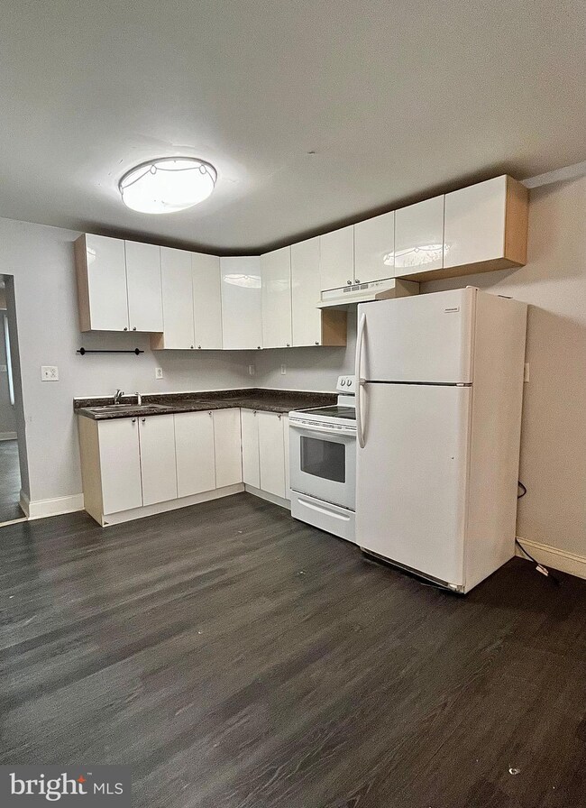 1228 E 22nd St, Wilmington, DE 19802 - photo 4