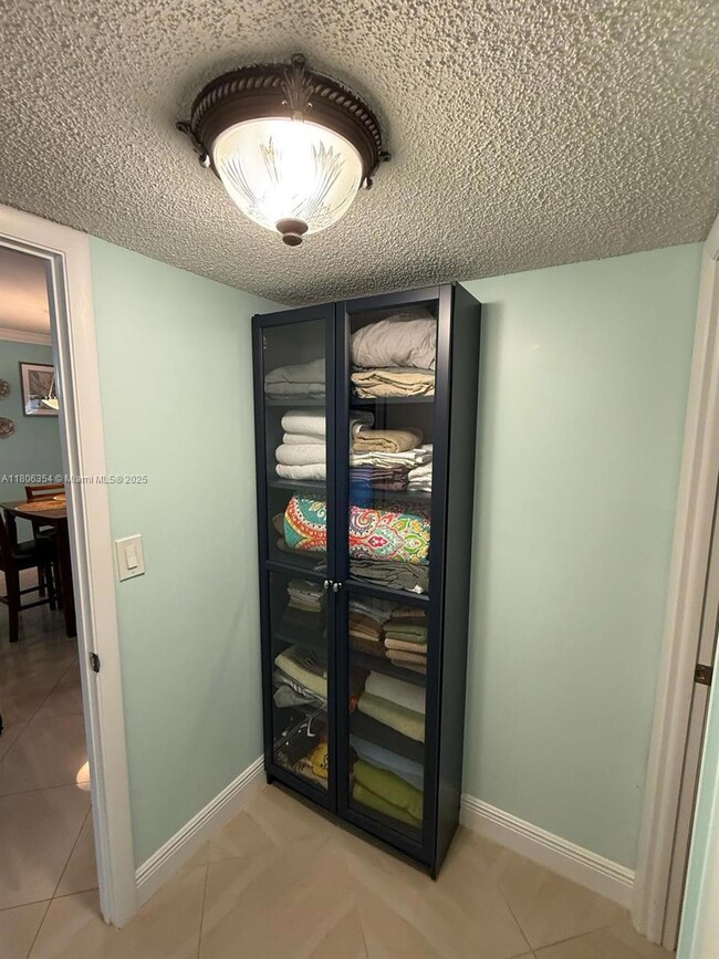 Linnen Closet
