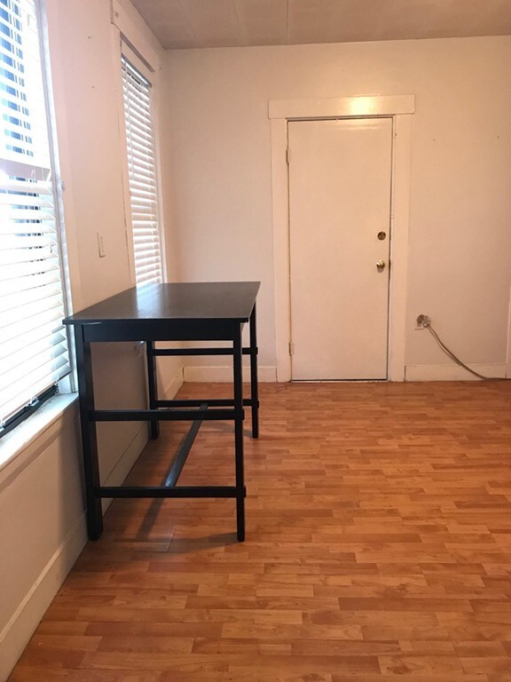 535 E 5th St, Boston, MA 02127 - photo 3