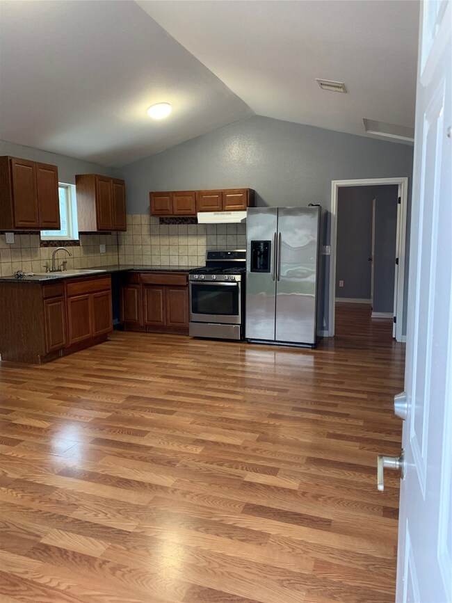 11375 Allwood St unit C, Houston, TX 77093 - photo 2