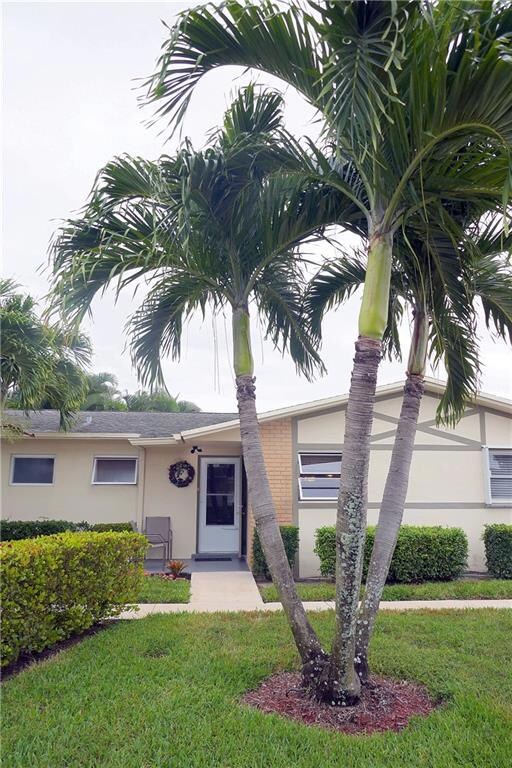 2587 Emory Dr W unit F, West Palm Beach, FL 33415 - photo 4
