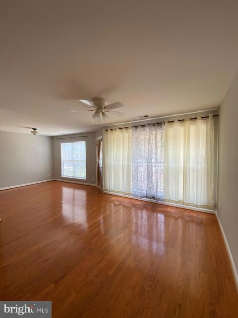 8200 Crossbrook Ct unit B, Lorton, VA 22079 - photo 3