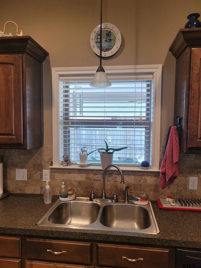 5009 5009 Shiloh Ridge, Tyler, TX 75703 - photo 4