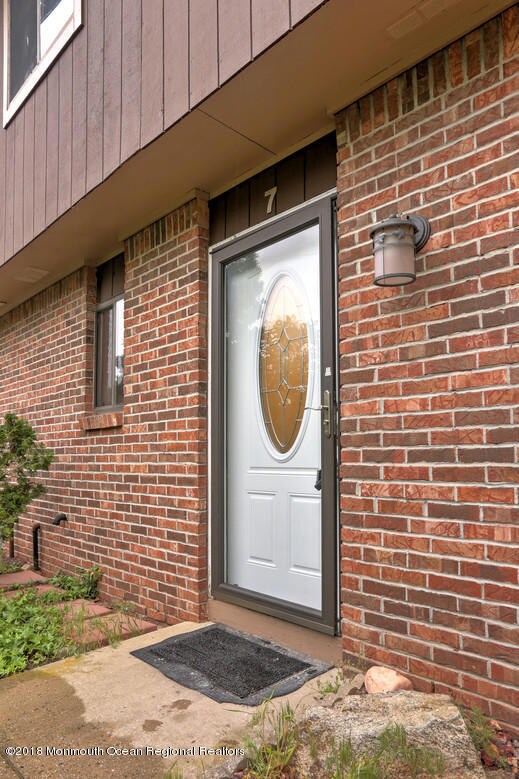 7 Owl Rd, Howell, NJ 07731 - photo 2