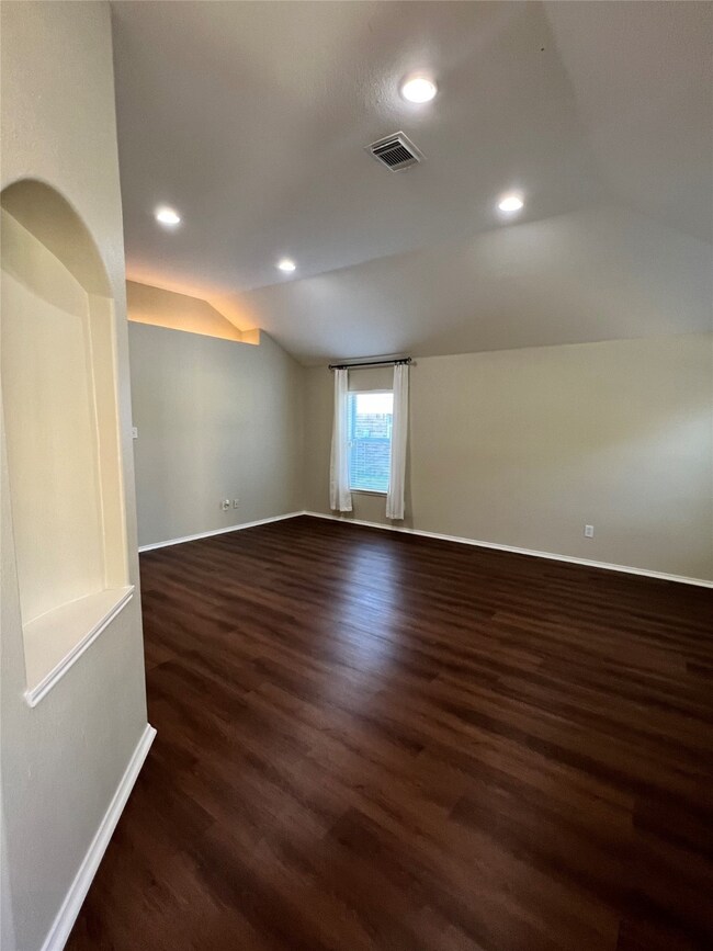 32342 Hunter Park, Conroe, TX 77385 - photo 5