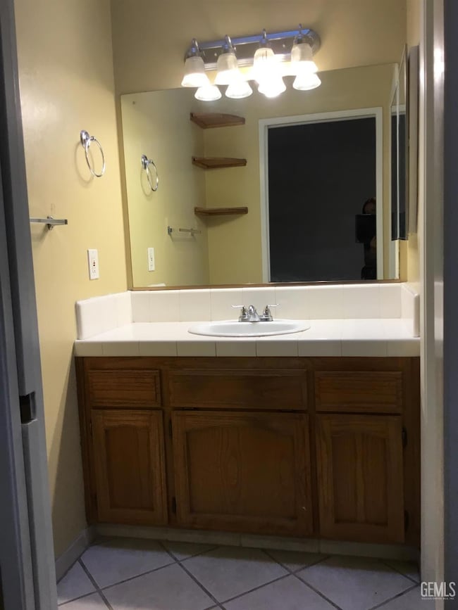 4611 Gardenwood Ln, Bakersfield, CA 93309 - photo 6