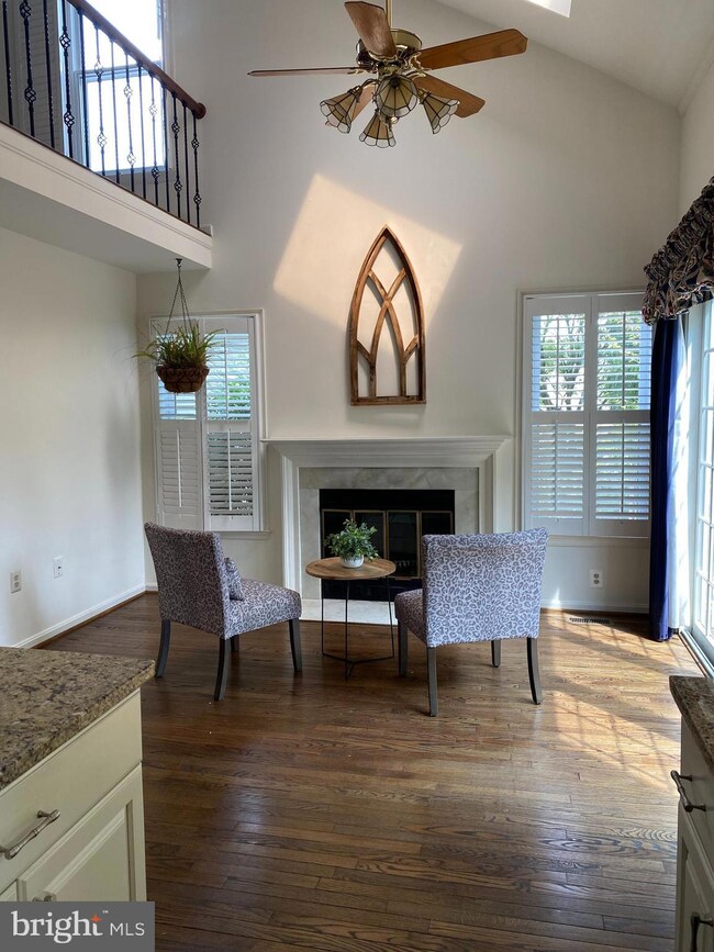 22 Parson Grove Ct, Olney, MD 20832 - photo 7