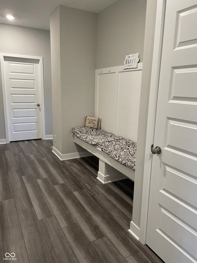 3613 Chalmers Dr, Bargersville, IN 46106 - photo 7