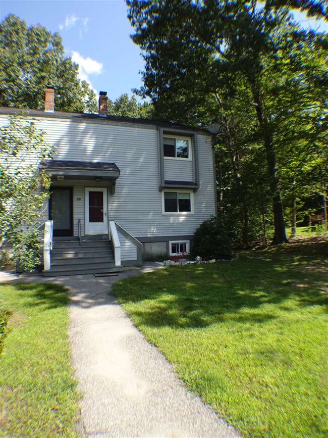 59 Scenic Dr unit 59R, Derry, NH 03038 - photo 4