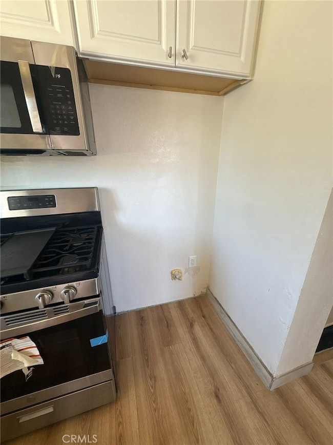 1053 W Ave unit J14, Lancaster, CA 93534 - photo 6