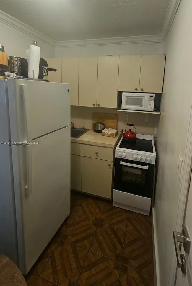 4758 W Flagler St unit 16, Coral Gables, FL 33134 - photo 6