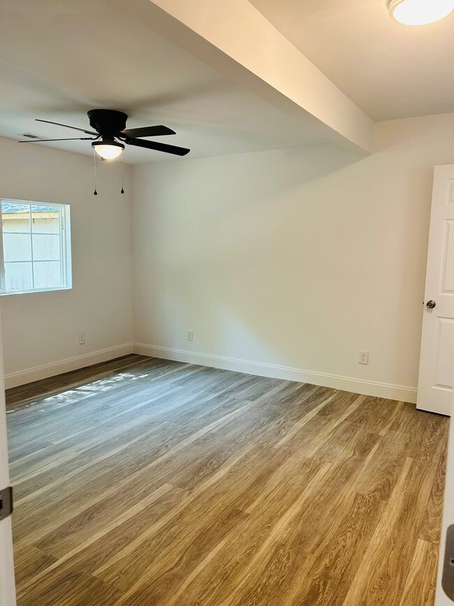 125 Orange Dr, Dalton, GA 30721 - photo 4