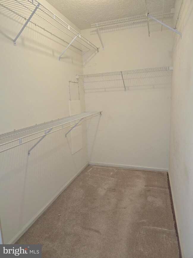 702 Jonathan Dr, Joppa, MD 21085 - photo 4