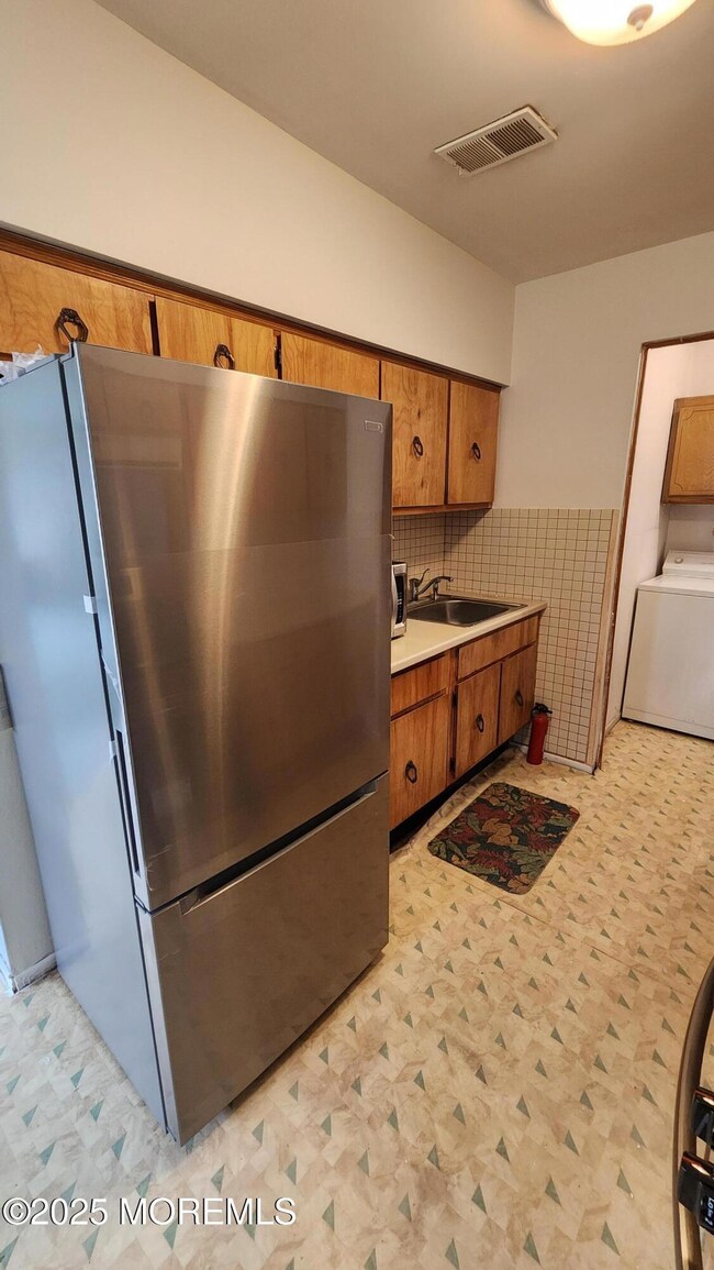 4 Florida Ct unit 785, Matawan, NJ 07747 - photo 7