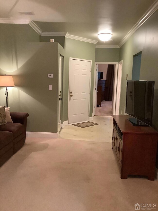 4151 Bayberry Ct, Monmouth Junction, NJ 08852 - photo 5