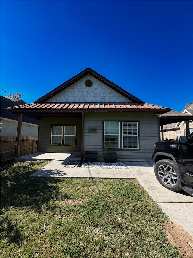 9405 Arvin St, Houston, TX 77028 - photo 2