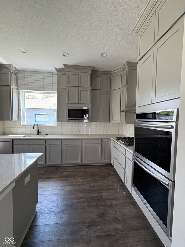 11363 Selsey Rd, Fishers, IN 46037 - photo 4