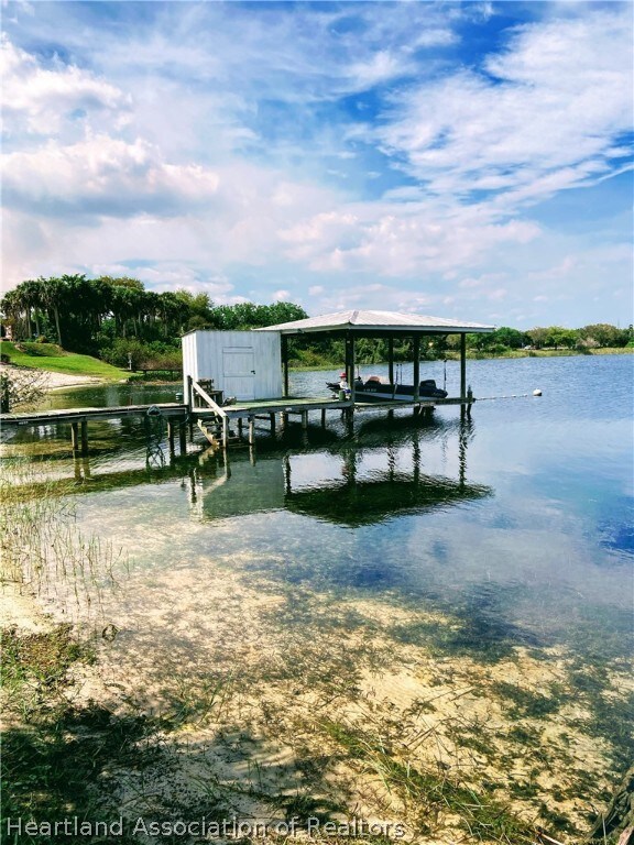 337 Mccoy Dr, Lake Placid, FL 33852 - photo 3