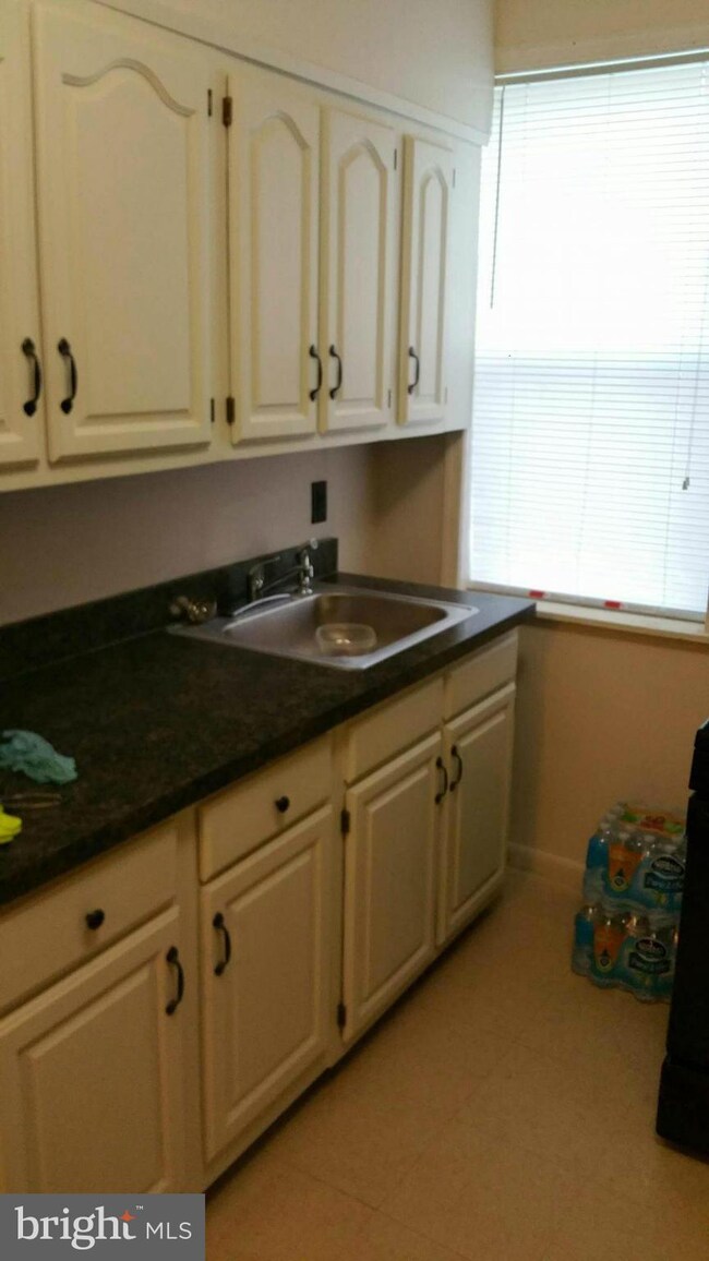 2933 Walbrook Ave, Baltimore, MD 21216 - photo 5