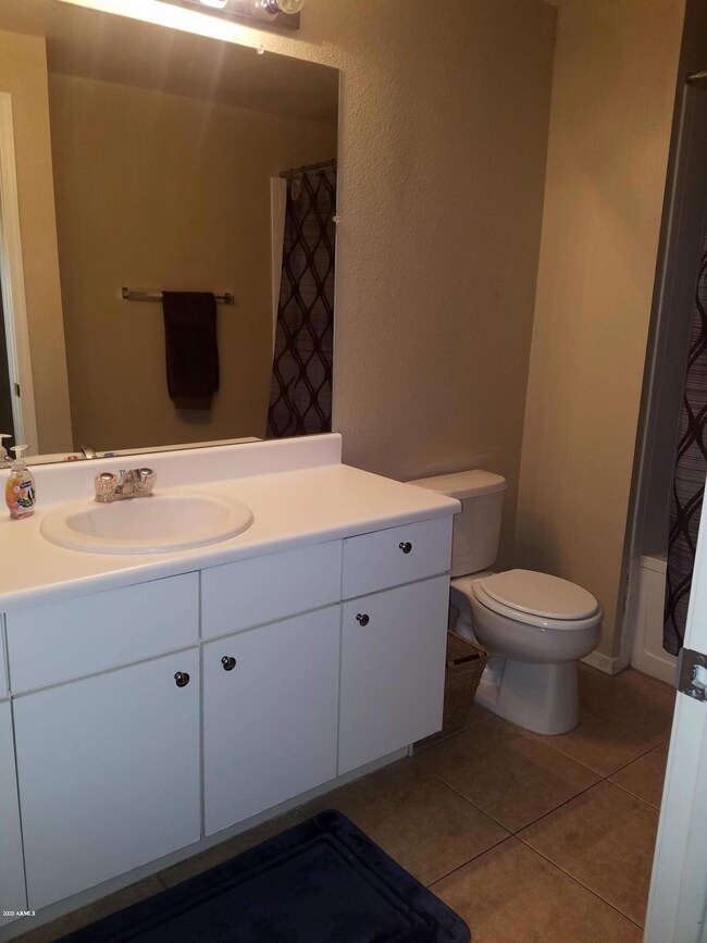 5345 E Van Buren St unit 109, Phoenix, AZ 85008 - photo 7