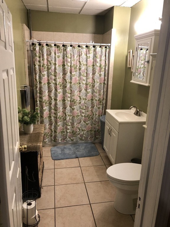 66 Crescent St unit 68, Lawrence, MA 01841 - photo 4