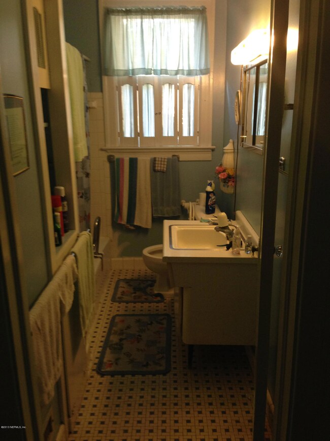 4335 Saint Johns Ave, Jacksonville, FL 32210 - photo 4